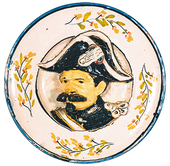 Assiette représentant un gendarme (vers 1900)