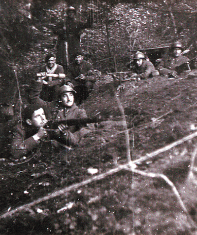 Gendarmes au combat (1944)