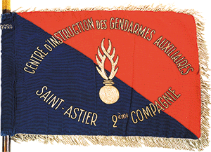 Fanion du centre d’instruction des gendarmes auxiliaires de Saint-Astier