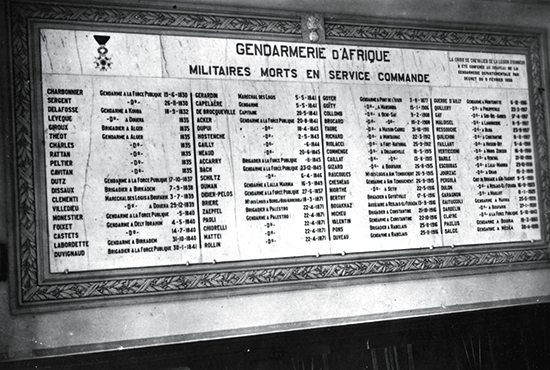 Plaque commémorative aux morts de la gendarmerie d’Afrique