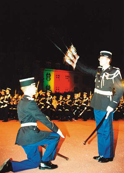 Cérémonie de la remise des sabres à l’École des officiers de la Gendarmerie nationale (1997)