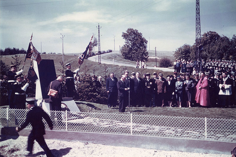 Inauguration-du-monument-45eBCC-%c3%a0-Sy(Ardennes)-le-23-mai-1959.jpg