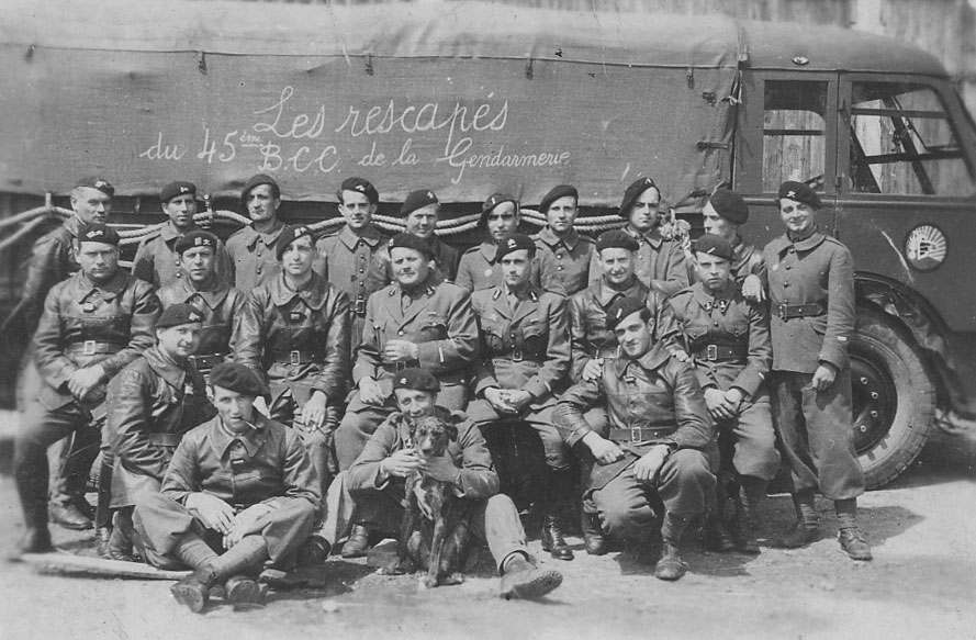 Rescapes-45eme.jpg