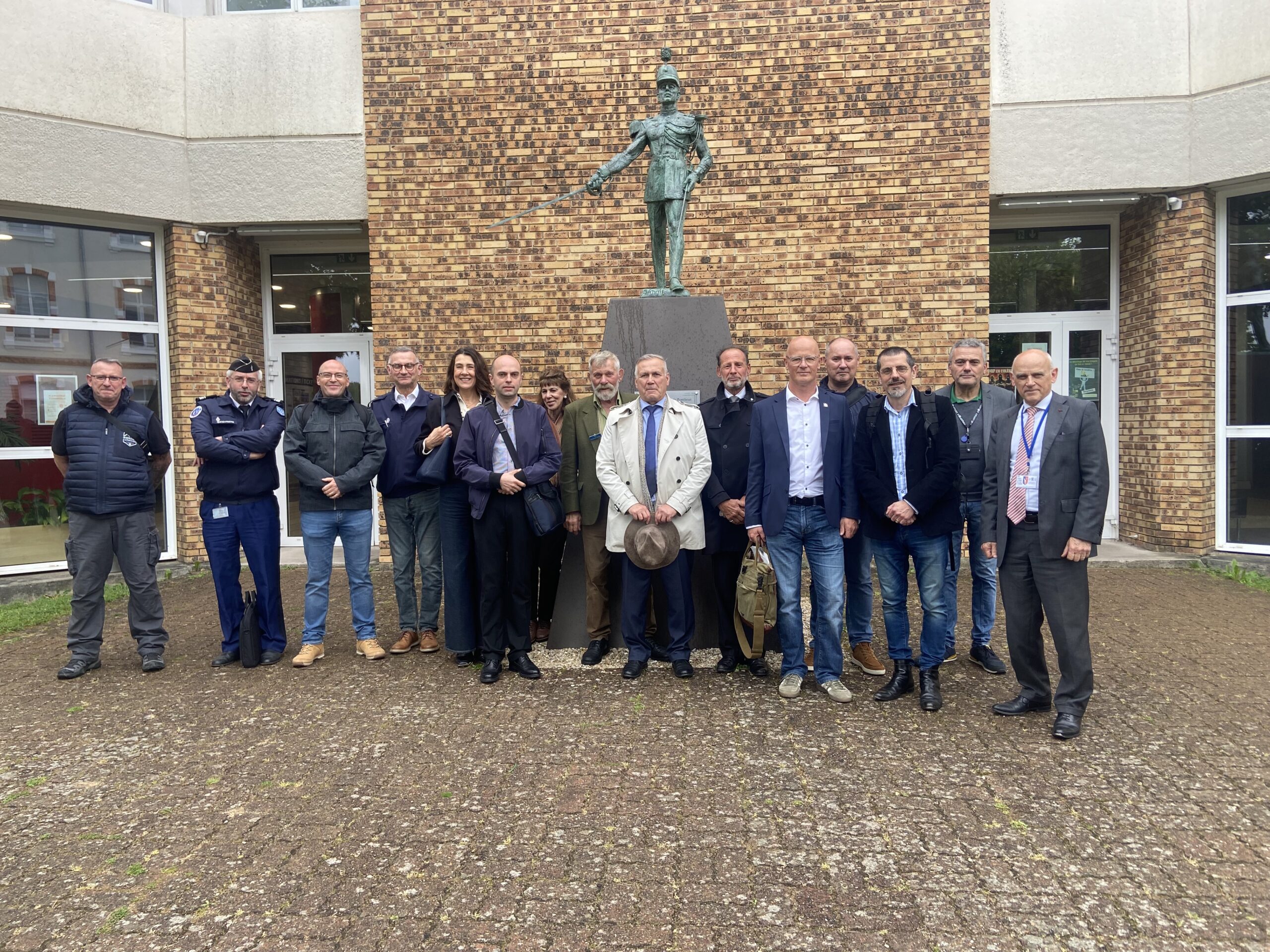 Les amateurs d&rsquo;histoire, de patrimoine et de mémoire de la gendarmerie se sont réunis à Melun le 19 mai